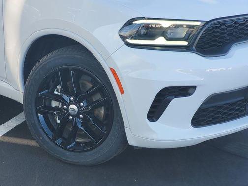 White Knuckle Clearcoat 2024 Dodge Durango GT