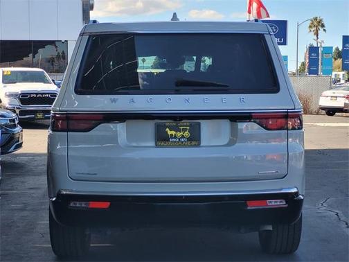 2022 Jeep Wagoneer Series II