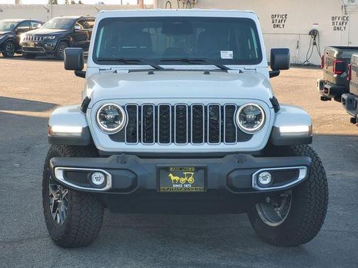 Bright White Clearcoat 2026 Jeep Wrangler Sahara