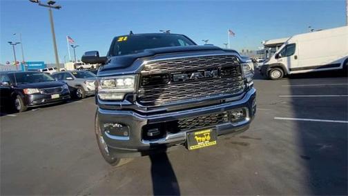 Photo 3 of 26 of 2021 RAM 2500 Limited
