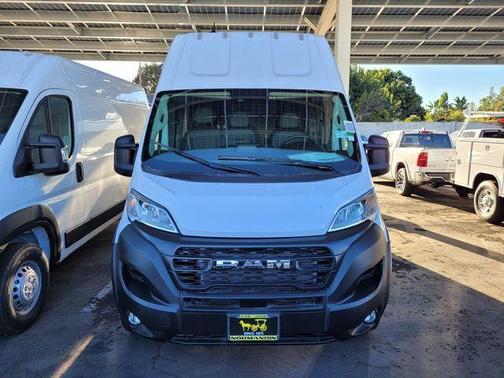Bright White Clearcoat 2025 RAM ProMaster 3500 Base