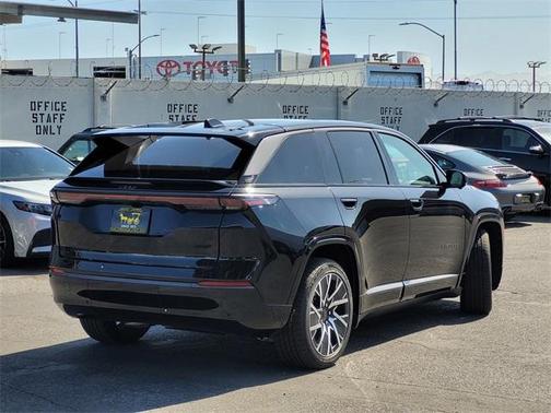 2025 Jeep Wagoneer S Limited