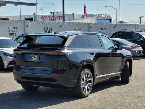 2025 Jeep Wagoneer S Limited