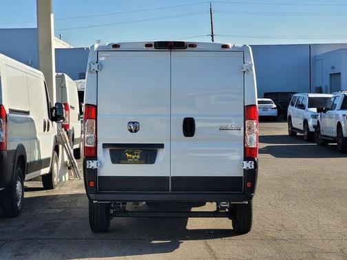 2026 RAM ProMaster 1500 Low Roof