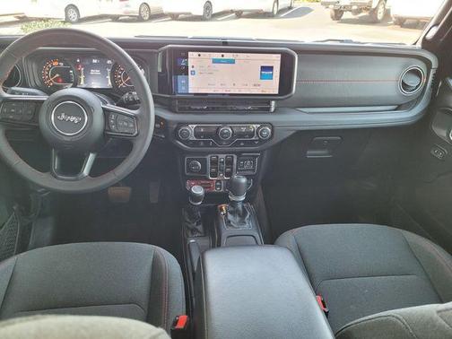 Black Clearcoat 2025 Jeep Wrangler Rubicon