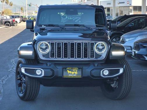 2025 Jeep Wrangler 4xe Sahara