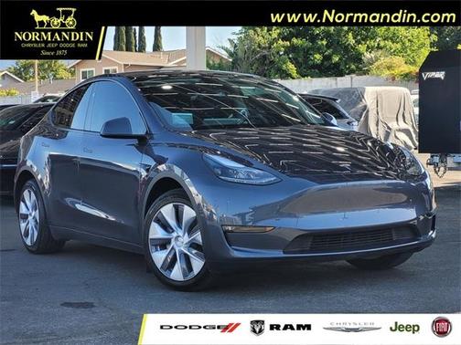 2023 Tesla Model Y Long Range