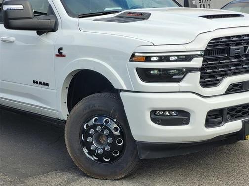 2025 RAM 3500 Limited