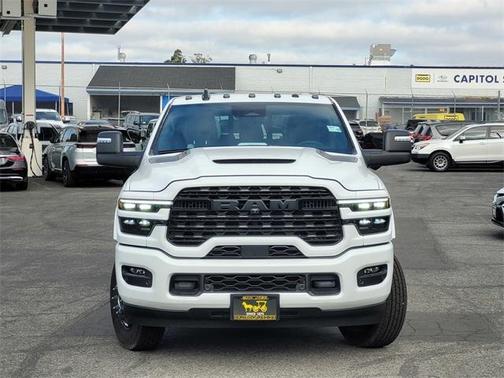 2025 RAM 3500 Limited