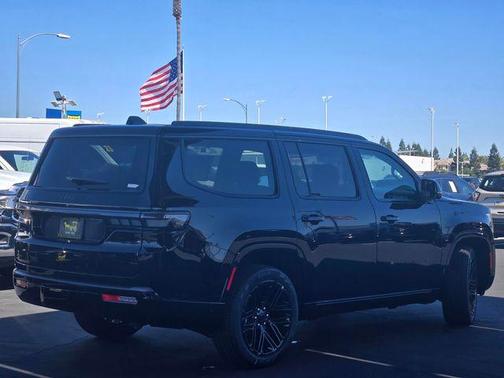 Gloss Black 2026 Jeep Grand Wagoneer Limited Reserve