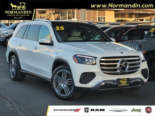 2025 Mercedes-Benz GLS 450 4MATIC