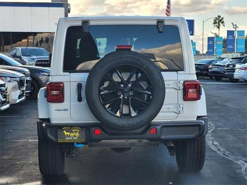 2024 Jeep Wrangler 4xe Sahara