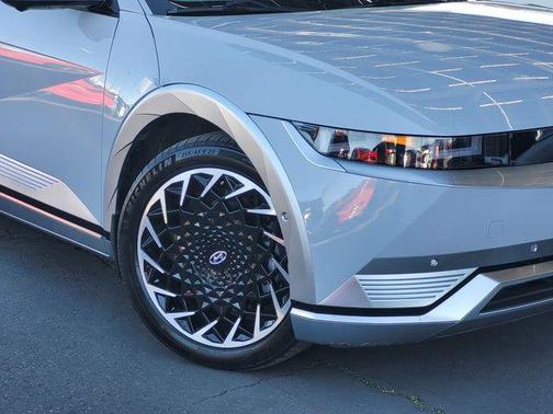 2023 Hyundai IONIQ 5 Limited