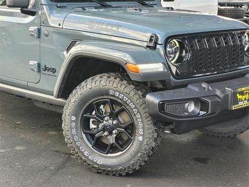 2026 Jeep Gladiator Sport