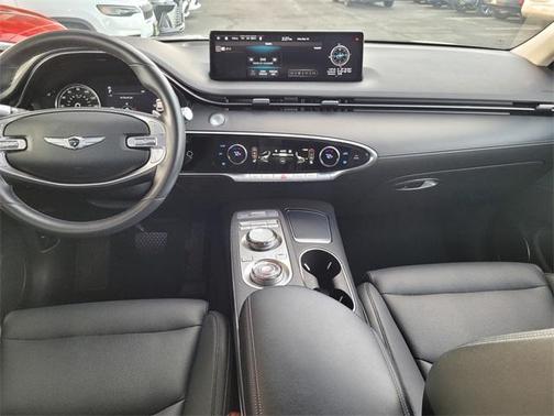 2025 Genesis GV70 2.5T