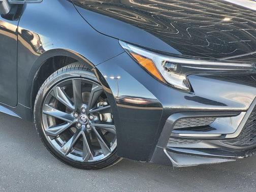 Black 2024 Toyota Corolla SE
