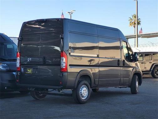2025 RAM ProMaster 1500 Base