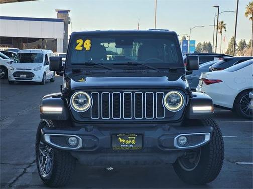 2024 Jeep Wrangler Sahara