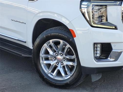 2022 GMC Yukon SLT