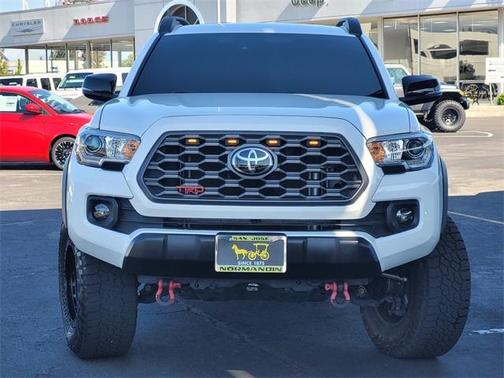 2022 Toyota Tacoma SR