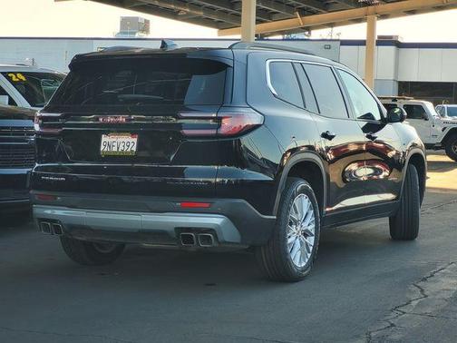 2024 GMC Acadia Elevation