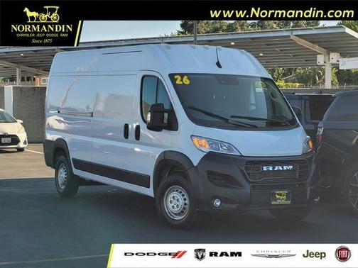 Bright White Clearcoat 2026 RAM ProMaster 2500 High Roof