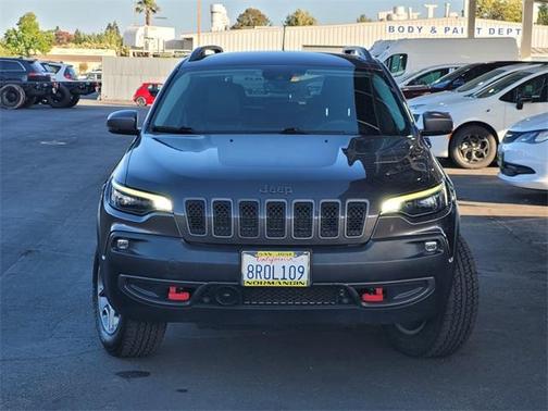 2021 Jeep Cherokee Trailhawk