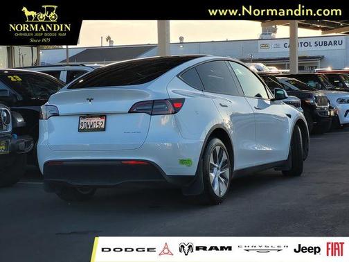 White 2023 Tesla Model Y Long Range