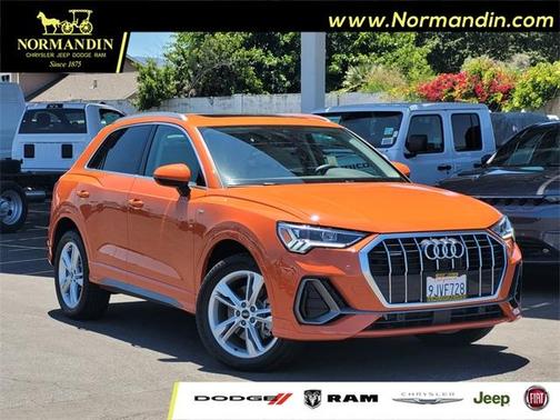2024 Audi Q3 45 S line Premium