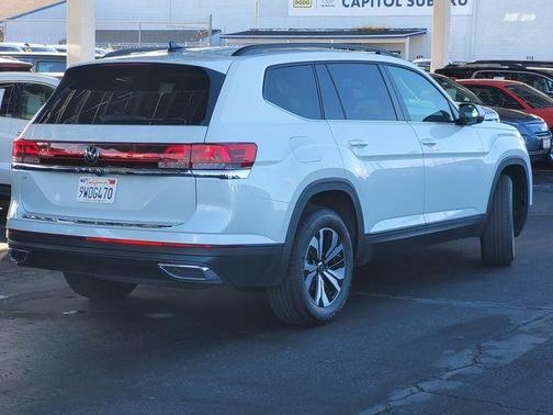 2026 Volkswagen Atlas 2.0T SE