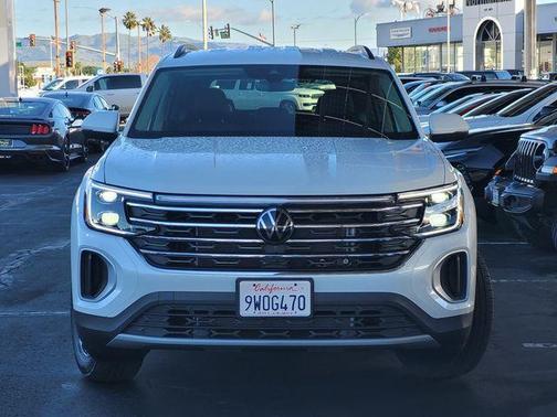 2026 Volkswagen Atlas 2.0T SE