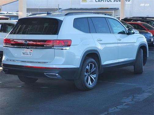 2026 Volkswagen Atlas 2.0T SE