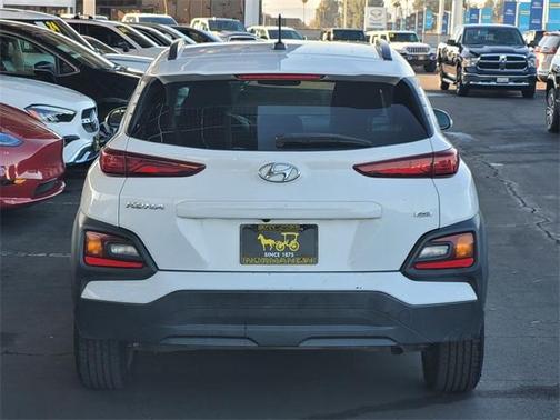 2021 Hyundai KONA SEL