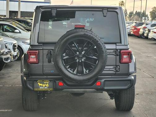 2025 Jeep Wrangler 4xe Sahara