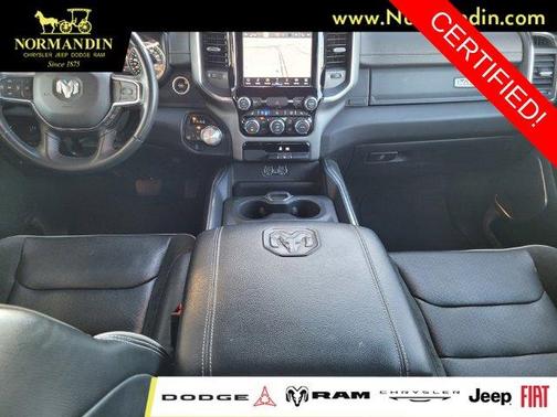 Bright White Clearcoat 2024 RAM 1500 Laramie