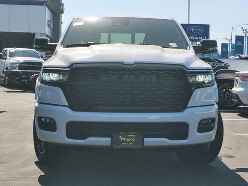 Bright White Clearcoat 2026 RAM 1500 Big Horn/Lone Star