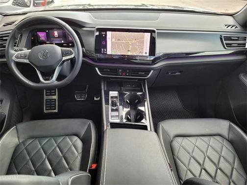 2024 Volkswagen Atlas Cross Sport 2.0T SEL Premium R-Line