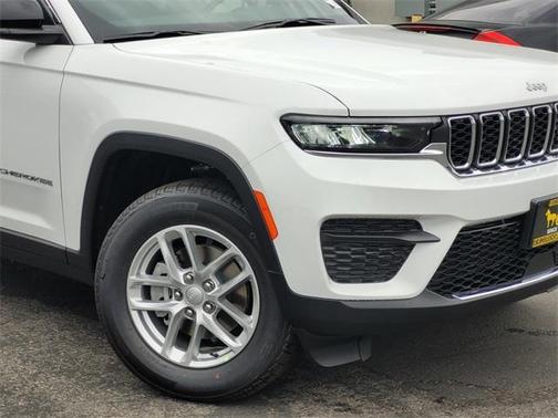 2025 Jeep Grand Cherokee Laredo X