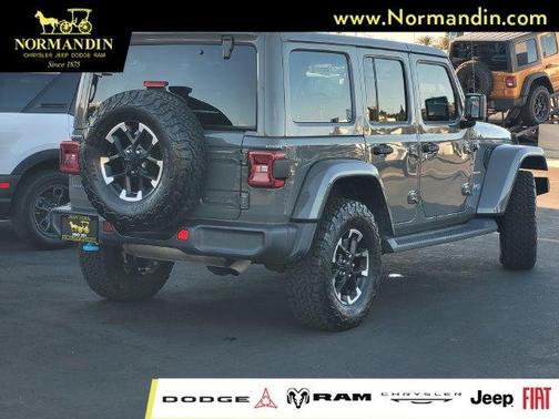 Sting Gray Clearcoat 2022 Jeep Wrangler Unlimited 4xe Sahara