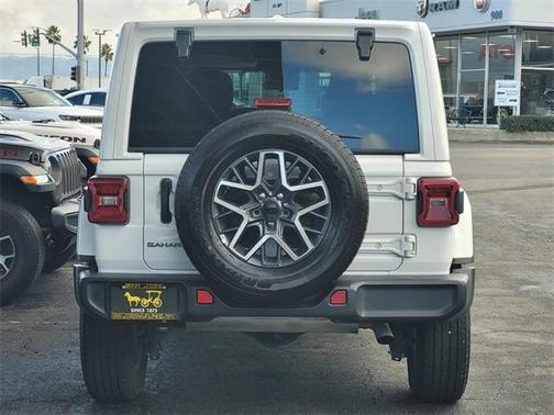 2025 Jeep Wrangler Sahara