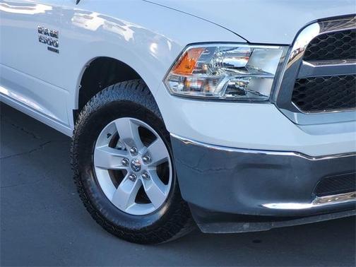 2024 RAM 1500 Classic SLT