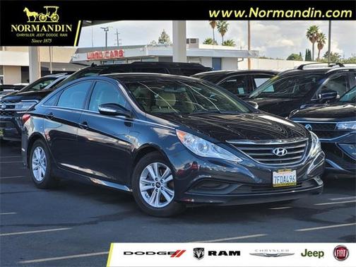 2014 Hyundai SONATA GLS