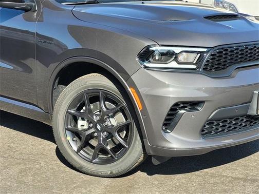 2026 Dodge Durango GT HEMI V8