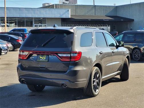 2026 Dodge Durango GT HEMI V8