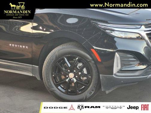 Mosaic Black Metallic 2024 Chevrolet Equinox LT