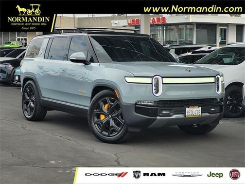 2022 Rivian R1S Launch Edition