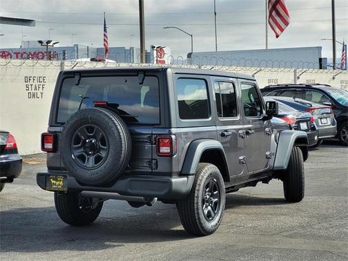 2025 Jeep Wrangler Sport