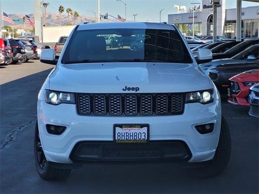 2018 Jeep Grand Cherokee Altitude