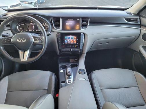 2024 INFINITI QX50 Luxe