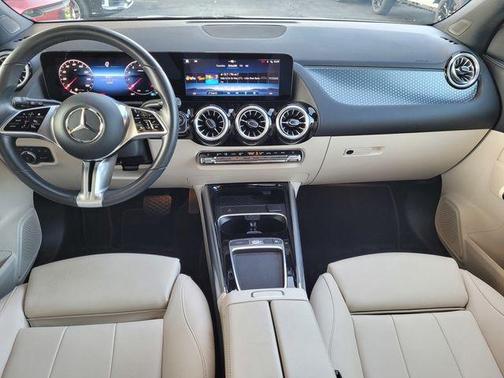 2025 Mercedes-Benz GLA 250 Base